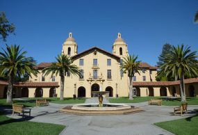 Stanford University جامعة ستانفورد